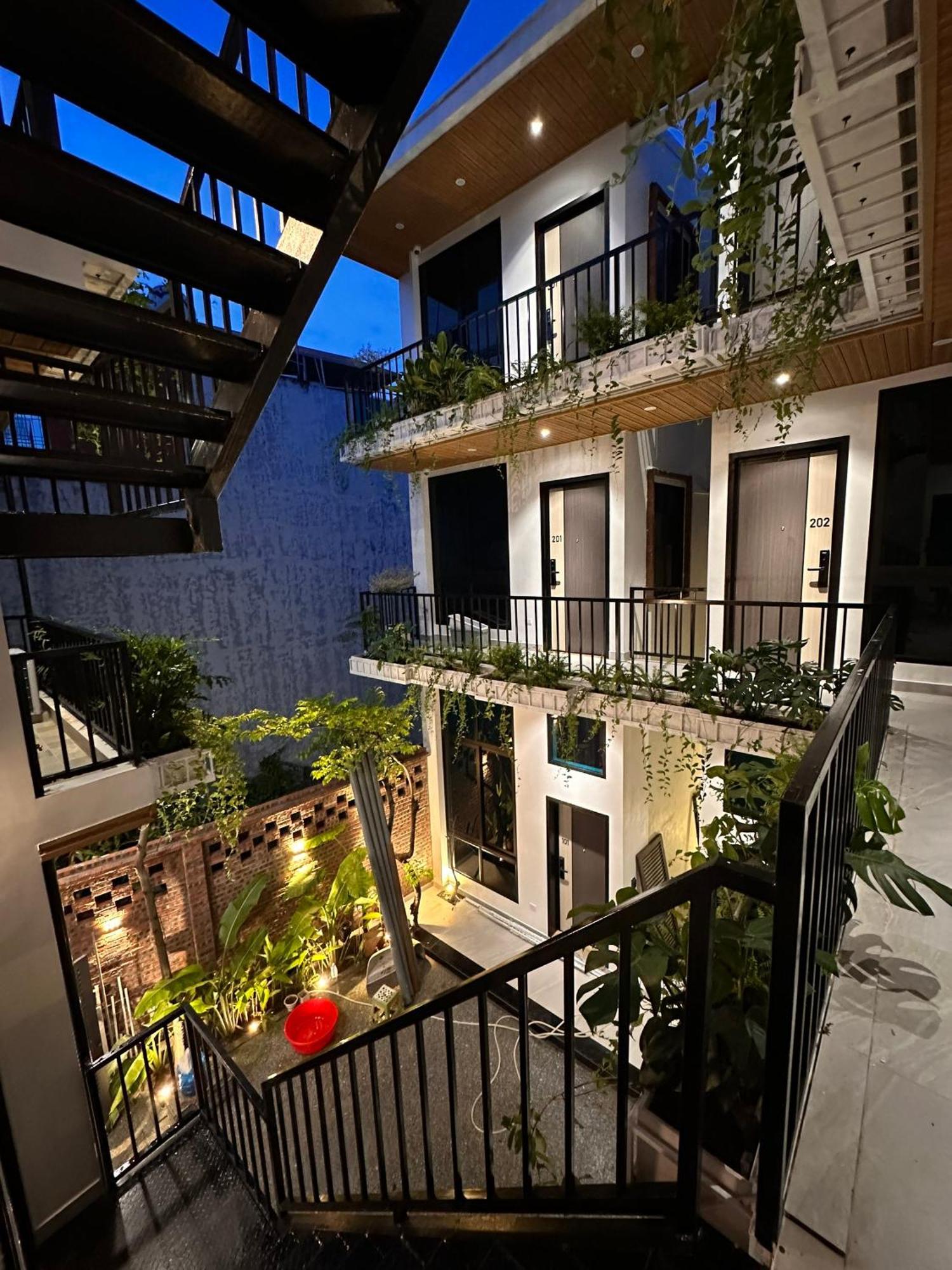 The Eudora Homestay Hai Phong Exteriör bild